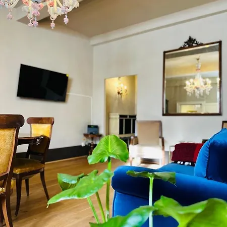 Apartament Domus An- Two Bedrooms -antique And Historical