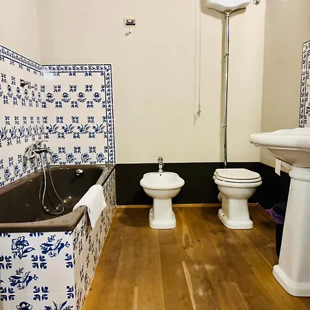 Apartament Domus An- Two Bedrooms -antique And Historical *
